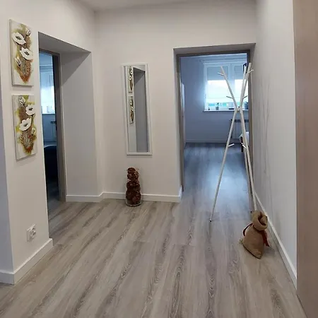 Emmi Appartamento Imielin